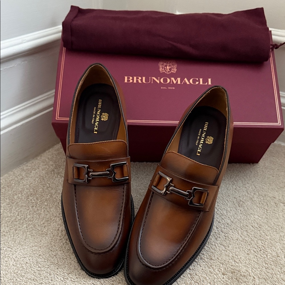 Bruno Magli Men's Tan Leather Loafers Mens size 9